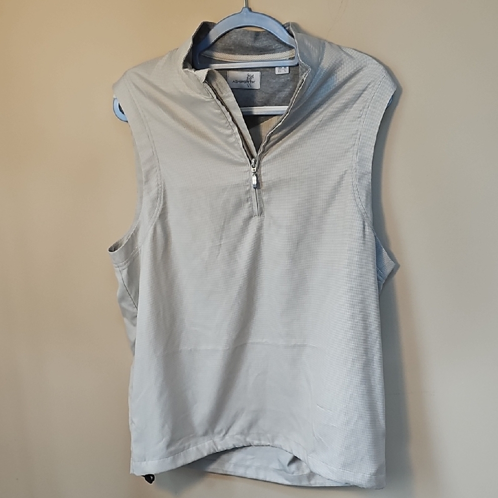 Ashworth Light Grayish Beige Houndstooth Pattern Quarter Zip Vest Pockets Cinch